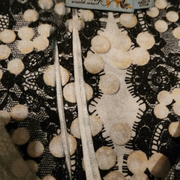 Womens blouse - Picture 5 of 5